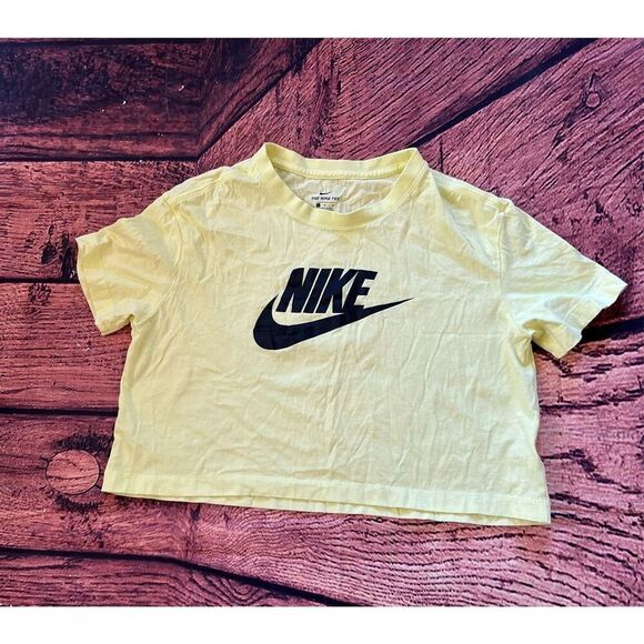 Women's Neon Nike Workout Shirt‎ Size M - Picture 1 of 9